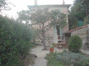 back of villa in Cannes 