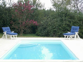 Dordogne Holiday Cottage with pool