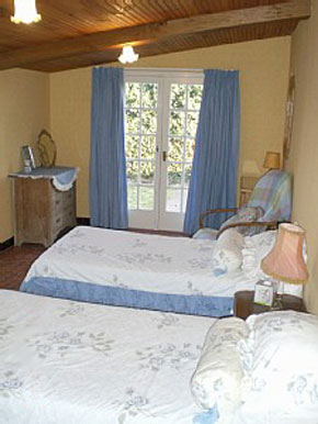 Dordogne Cottage with pool