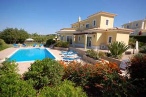 Villa with pool