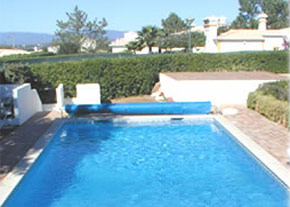 Holiday villa pool
