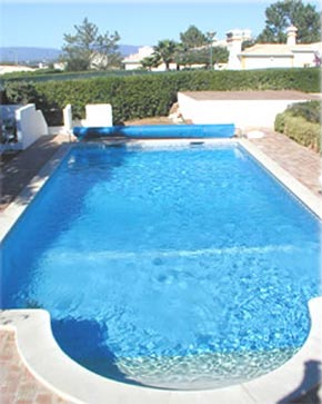 villa pool