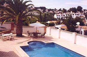 Villa with private pool