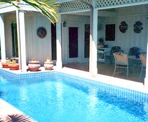villa seacliff pool