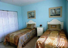 Twin bedroom