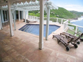 1472 belle vue villa pool