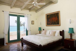 1478 bed with ceiling fan