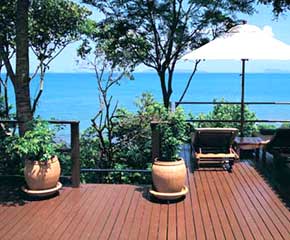 Villa Decking