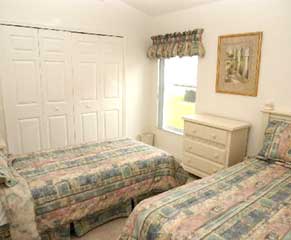 Twin room