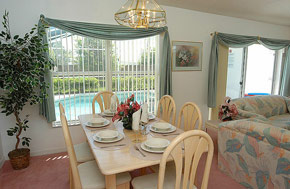 Florida Villa dining room