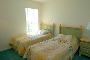 1481 villa twin bed