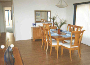 Florida villa dining