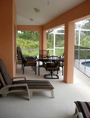 Villa with covered pool terrace